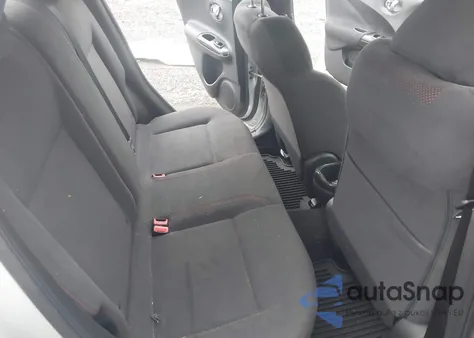 2013 Nissan Juke Nismo z USA, uszkodzony, nr VIN JN8AF5MV6DT232584